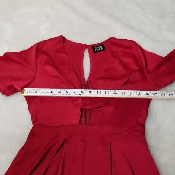 Parallel Lines (Asos) Twist Front Cutout Red Romper Short Sleeve Small - Picture 7 of 14